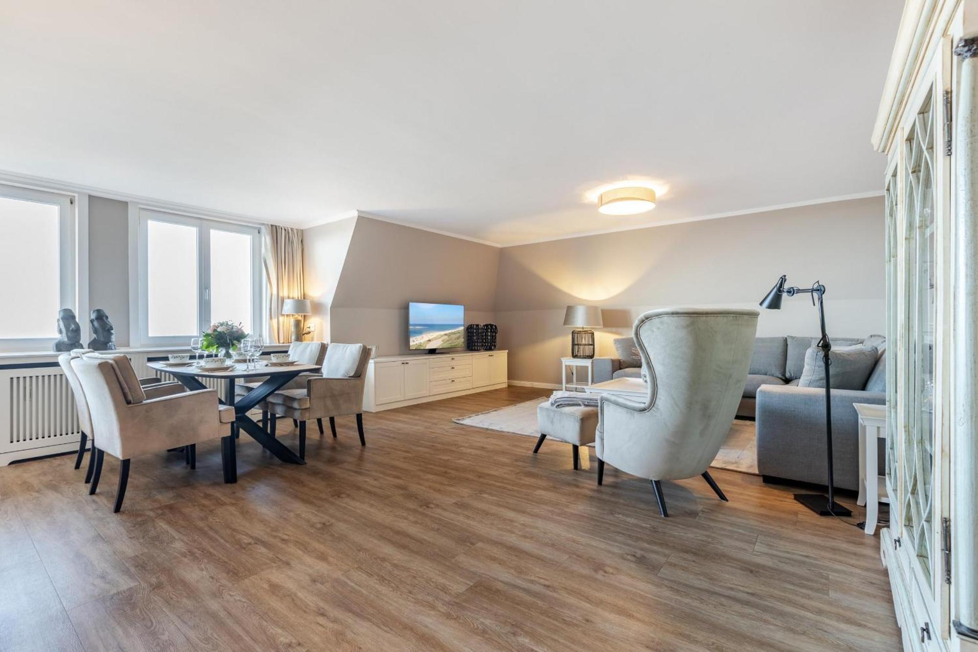 Kliffsand 17 Urlauben Unter Reet Mit Meerblick In Kampen, Sylt * Kampen